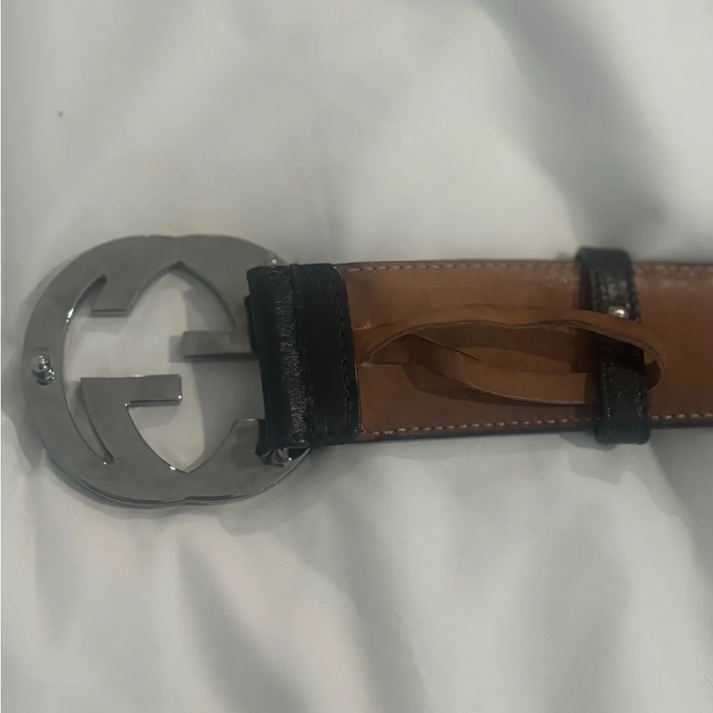 Gucci belt with classic green & Red Stripe